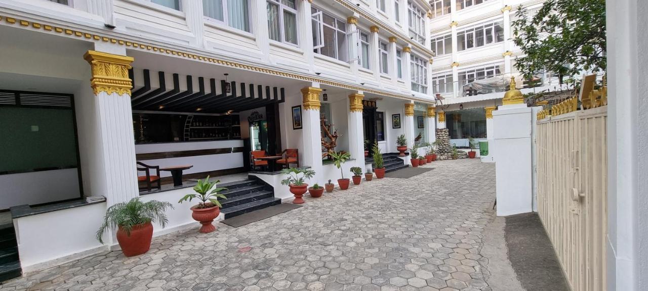 Durbar Hotel & Residence Kathmandu Exterior foto